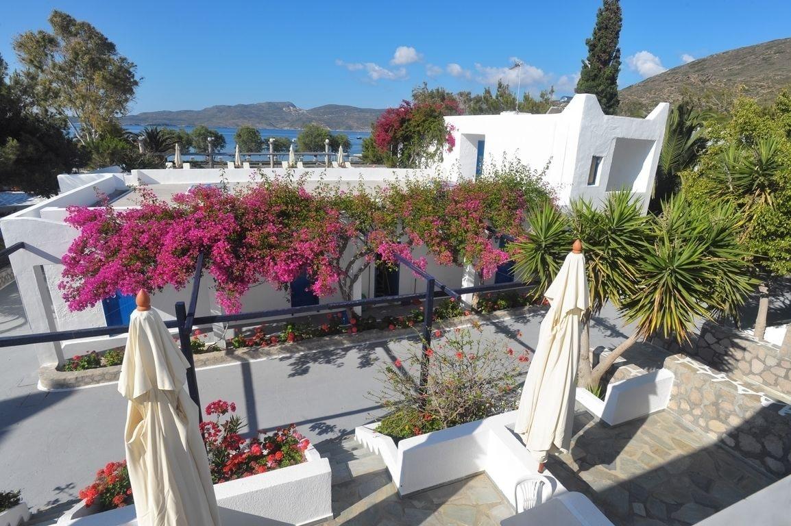 Lagada Beach Hotel Adamantas  Exterior photo