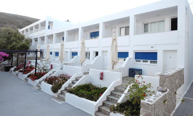 Lagada Beach Hotel Adamantas  Exterior photo